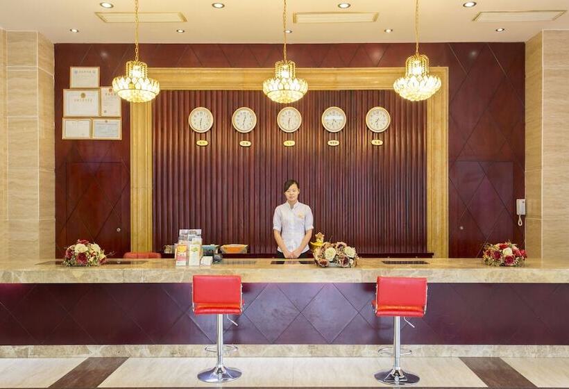 בית מלון כפרי Kaiserdom Changsha South Station