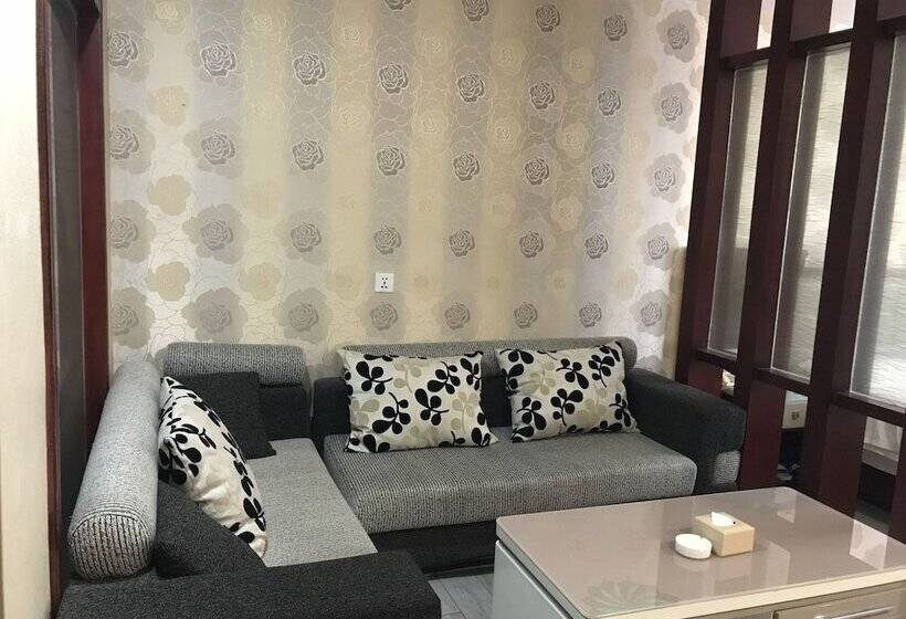 בית מלון כפרי Kaiserdom Changsha South Station