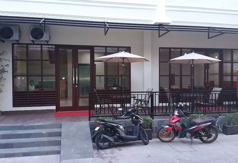 Hotelli Legenda Beril Hostel