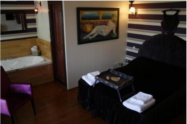 בית מלון כפרי Villa Pine Garden