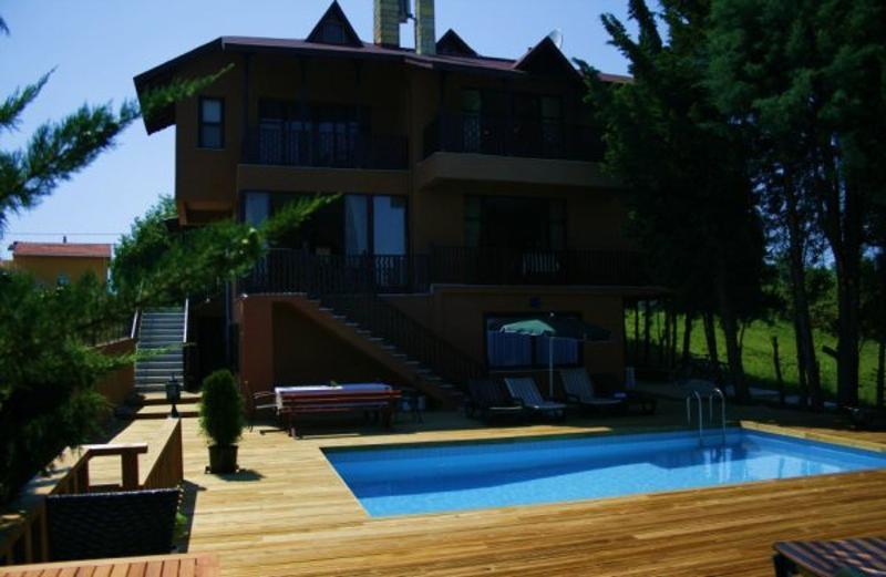 בית מלון כפרי Villa Pine Garden