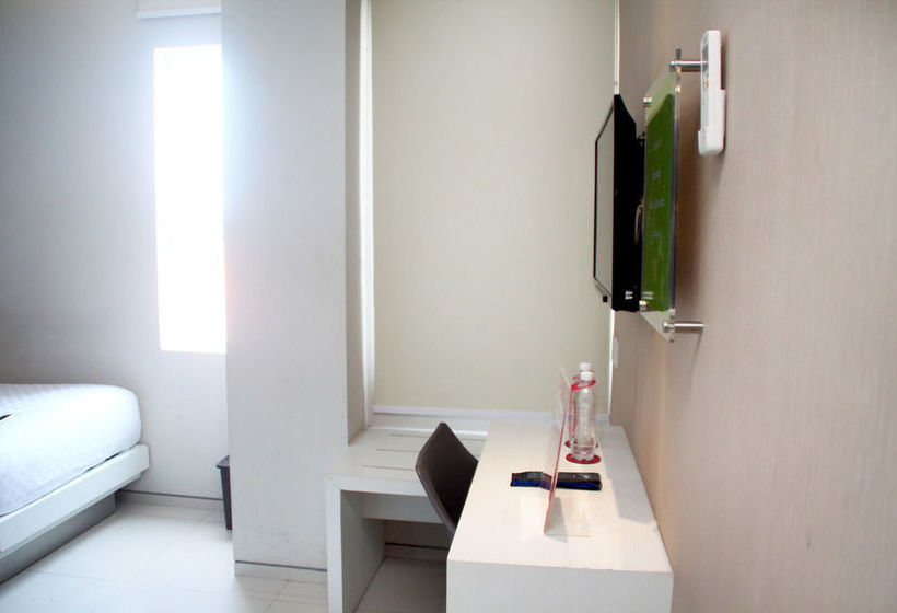 فندق Zen Rooms Kusuma Bangsa