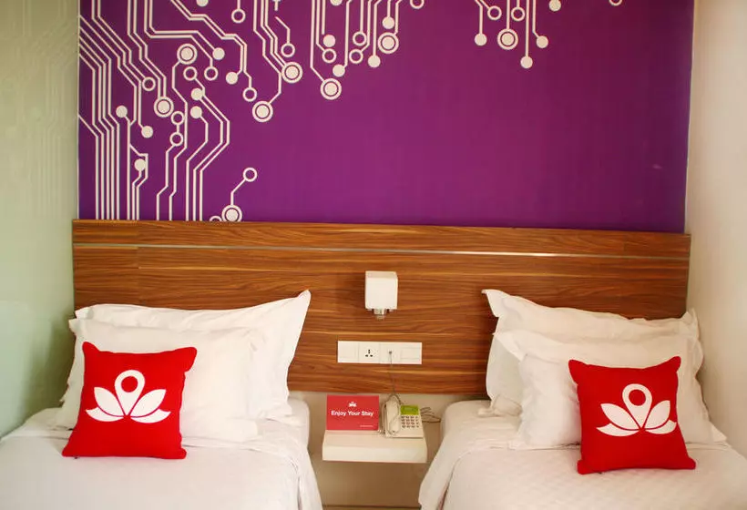 Hotelli Zen Rooms Kusuma Bangsa