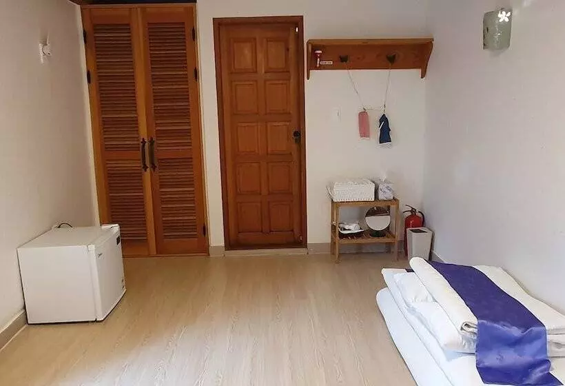 پانسیون Greem Guesthouse