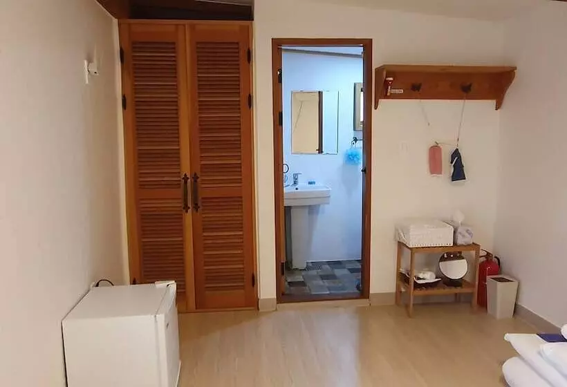 پانسیون Greem Guesthouse