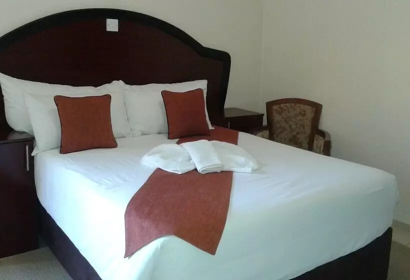 پانسیون Okavango Roadside Guesthouse