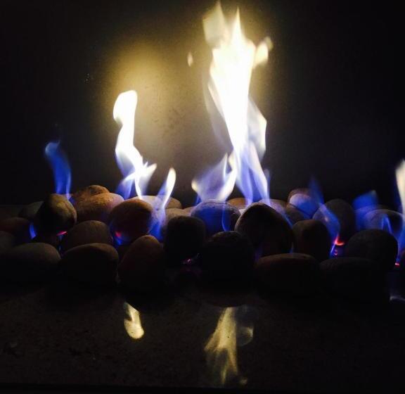 Пансион Spa Suites At Raven