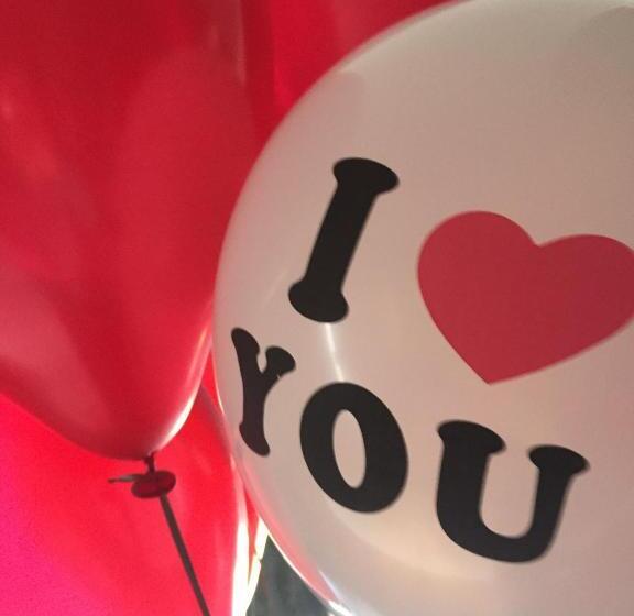 Пансион Spa Suites At Raven