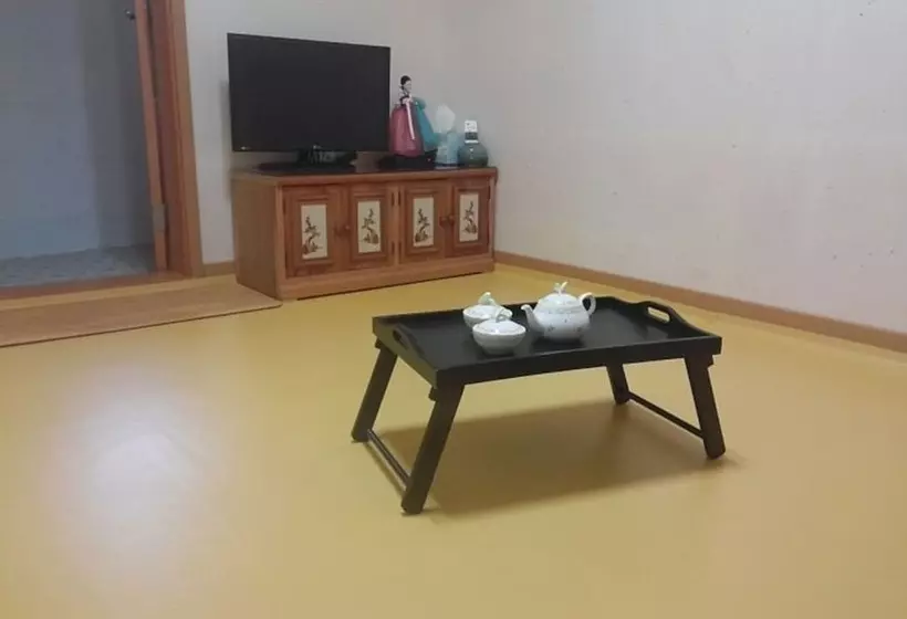 ペンション Yeohaengga
