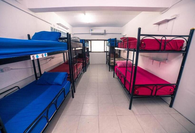 Phangan Arena Hostel