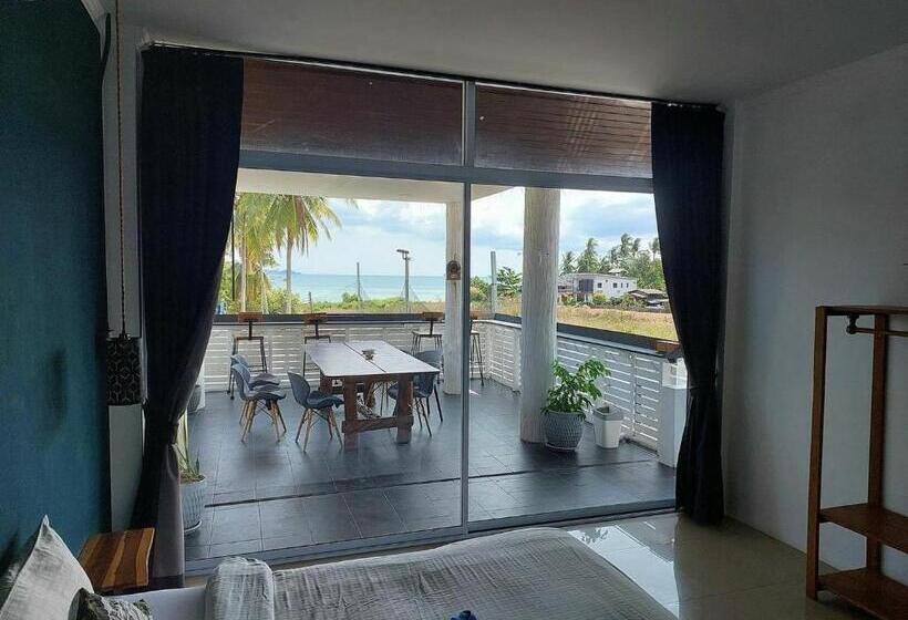 Phangan Arena Hostel