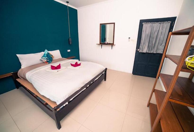 Phangan Arena Hostel