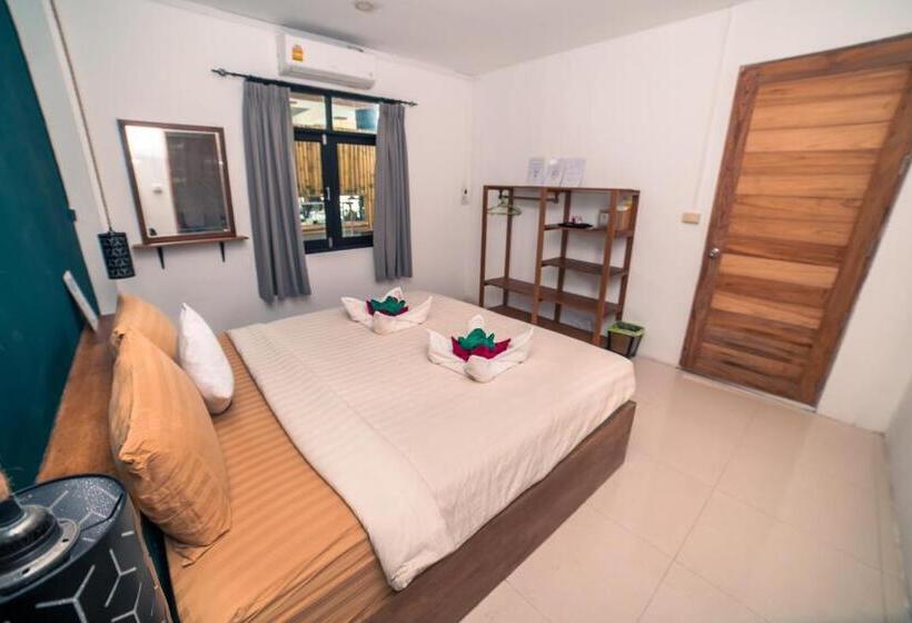 Phangan Arena Hostel