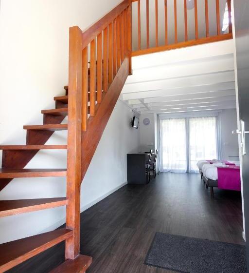 אתר נופש Domaine De Port Aux Rocs