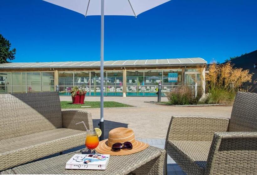 אתר נופש Domaine De Port Aux Rocs