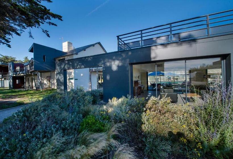 אתר נופש Domaine De Port Aux Rocs