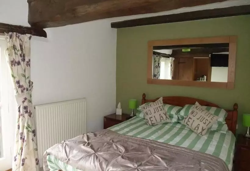 River Garden B&b
