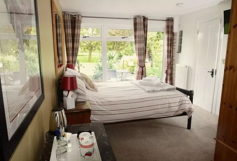 River Garden B&b