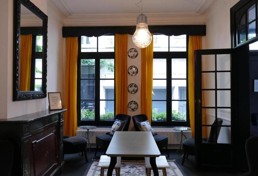 تختخواب و صبحانه Be And Be Sablon