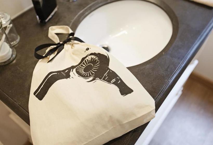 تختخواب و صبحانه Be And Be Sablon