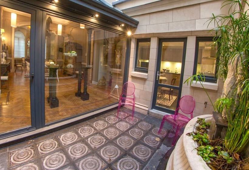 تختخواب و صبحانه Louise Sur Cour