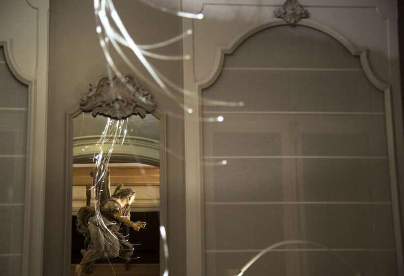 تختخواب و صبحانه Louise Sur Cour