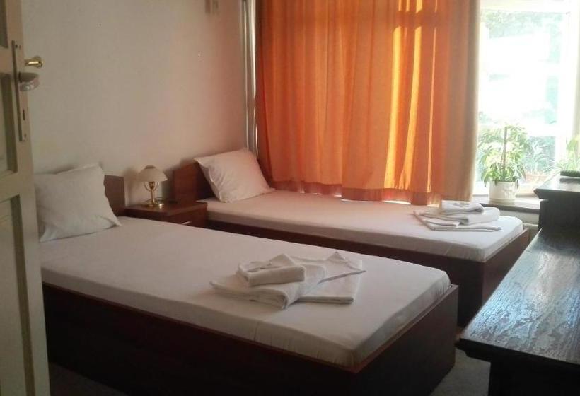 Family Hotel Rositsa