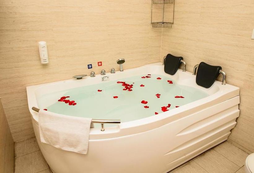 Starway Hotel Yangjiaping Wanxiang City