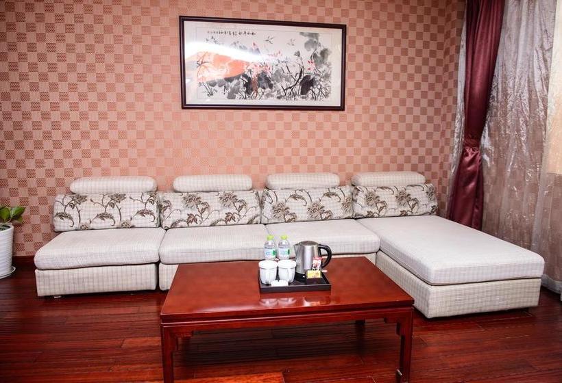 Starway Hotel Yangjiaping Wanxiang City