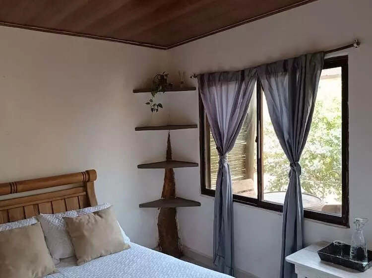 Hotelli Kite Eco House