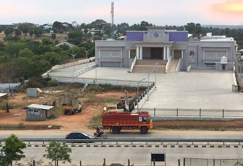 Hotel Shantham Service Apartments, Kinathukadavu