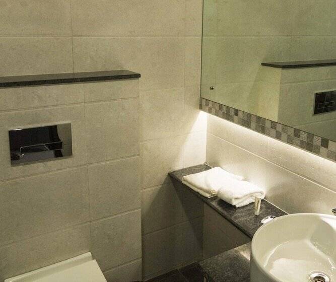 Hotel Treebo Trend Dempo River Sal