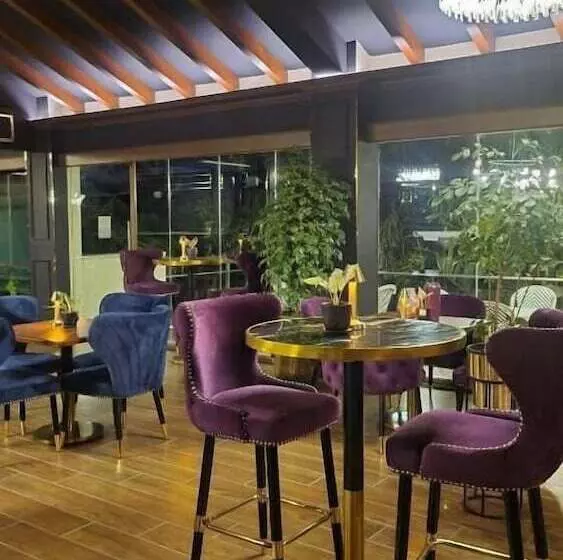 ホテル Nambiar Club Bellezea