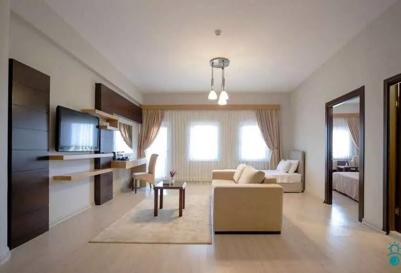 Ktü Koru Otel