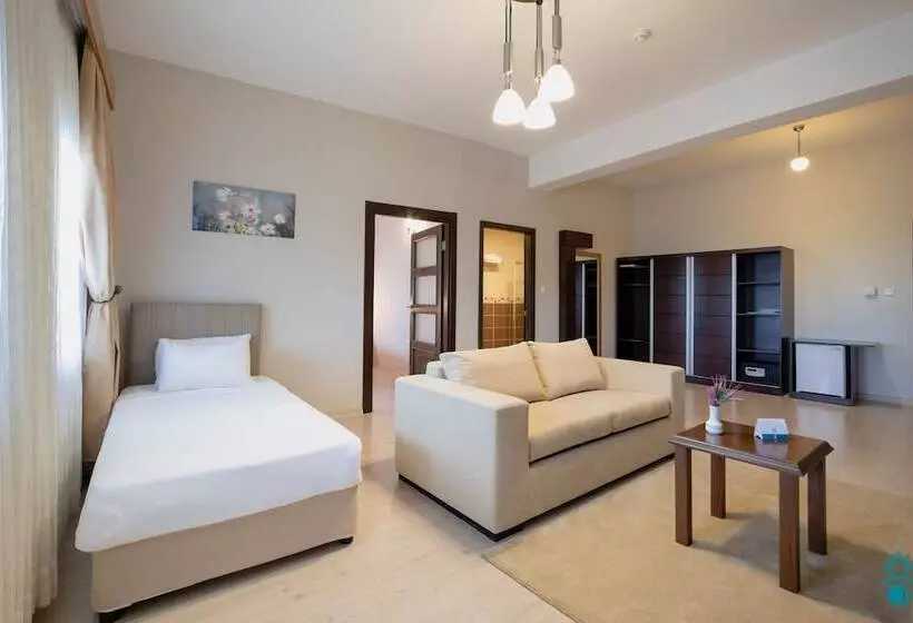 Ktü Koru Otel