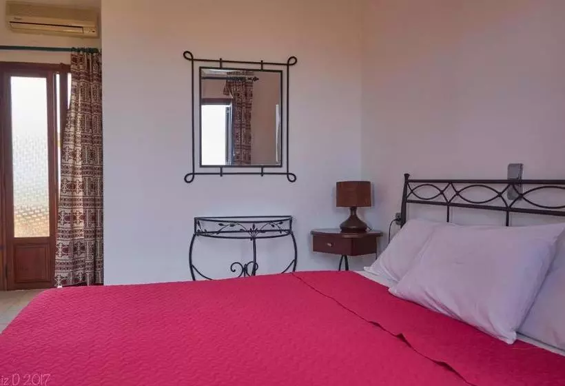 Dimitra Apartments