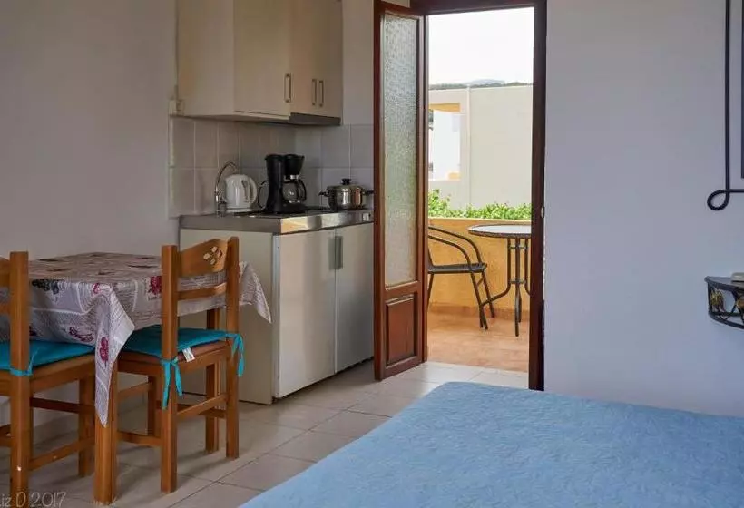 Dimitra Apartments