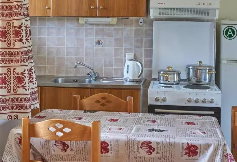 Dimitra Apartments