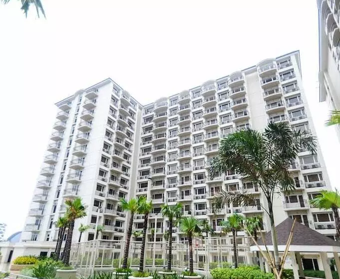 Extremeli Suites Manila Powered By Cocotel