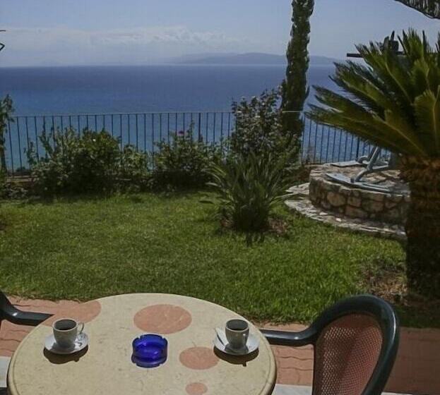 Garbis Villas & Apartments