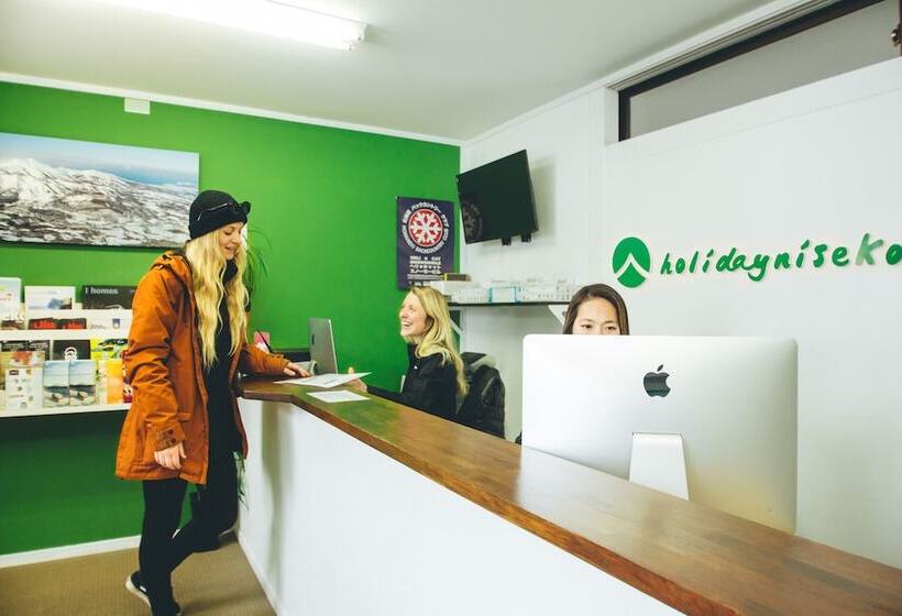 Holiday Niseko Midori