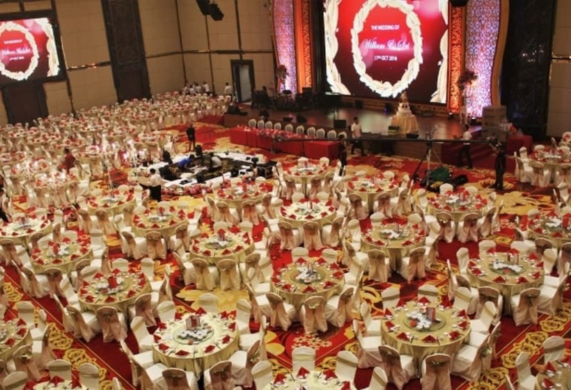 Adimulia Hotel Medan