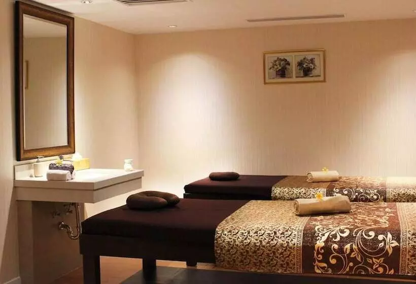 Adimulia Hotel Medan