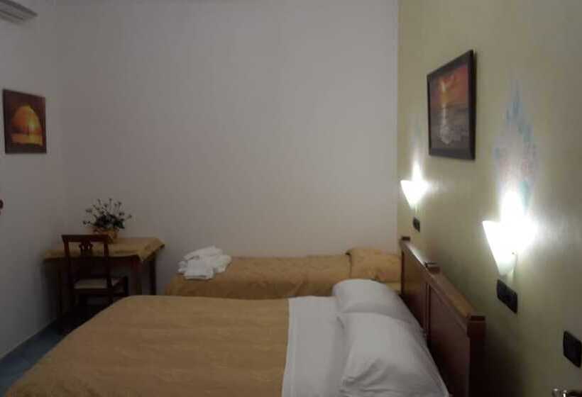 ホテル Agriturismo Mare E Monti