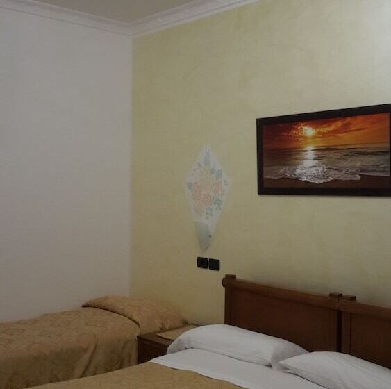 ホテル Agriturismo Mare E Monti