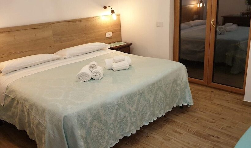 ホテル Agriturismo Mare E Monti