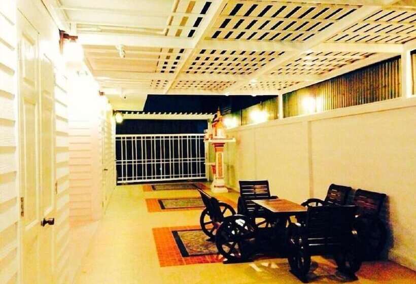 هتل Ban Thungdang Boutique