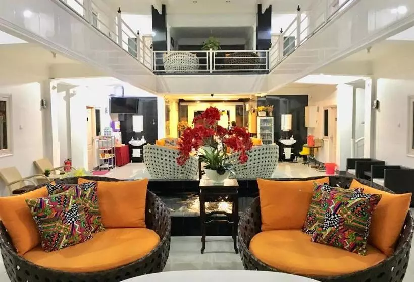 هتل Gading Guest House