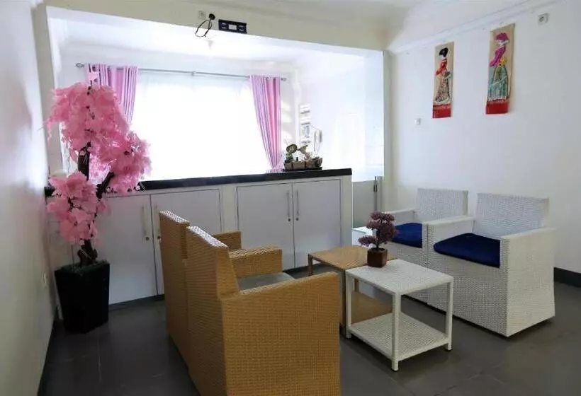 هتل Gading Guest House