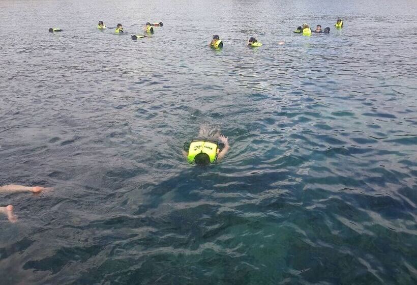 בית מלון כפרי Jungle Koh Kood Resort